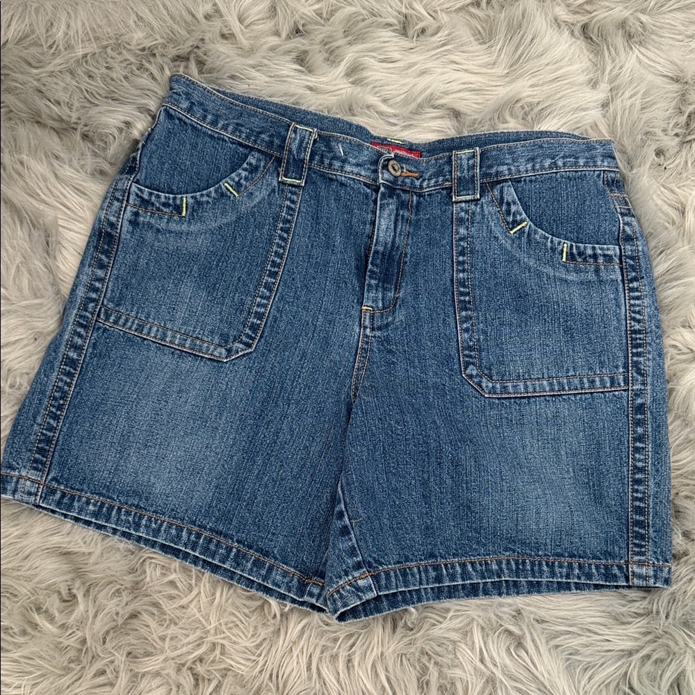 NWOT Women's Denim Shorts Sz 14